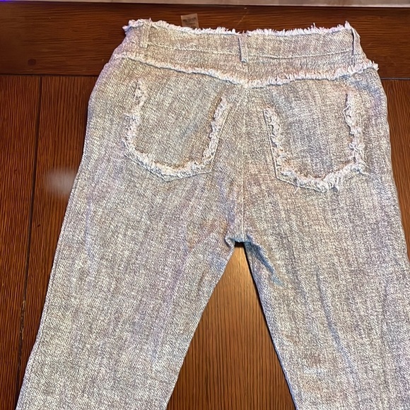 Alexander Wang Pants. Frayed edges. Textured. Grey, heathered. Small? - Picture 4 of 9